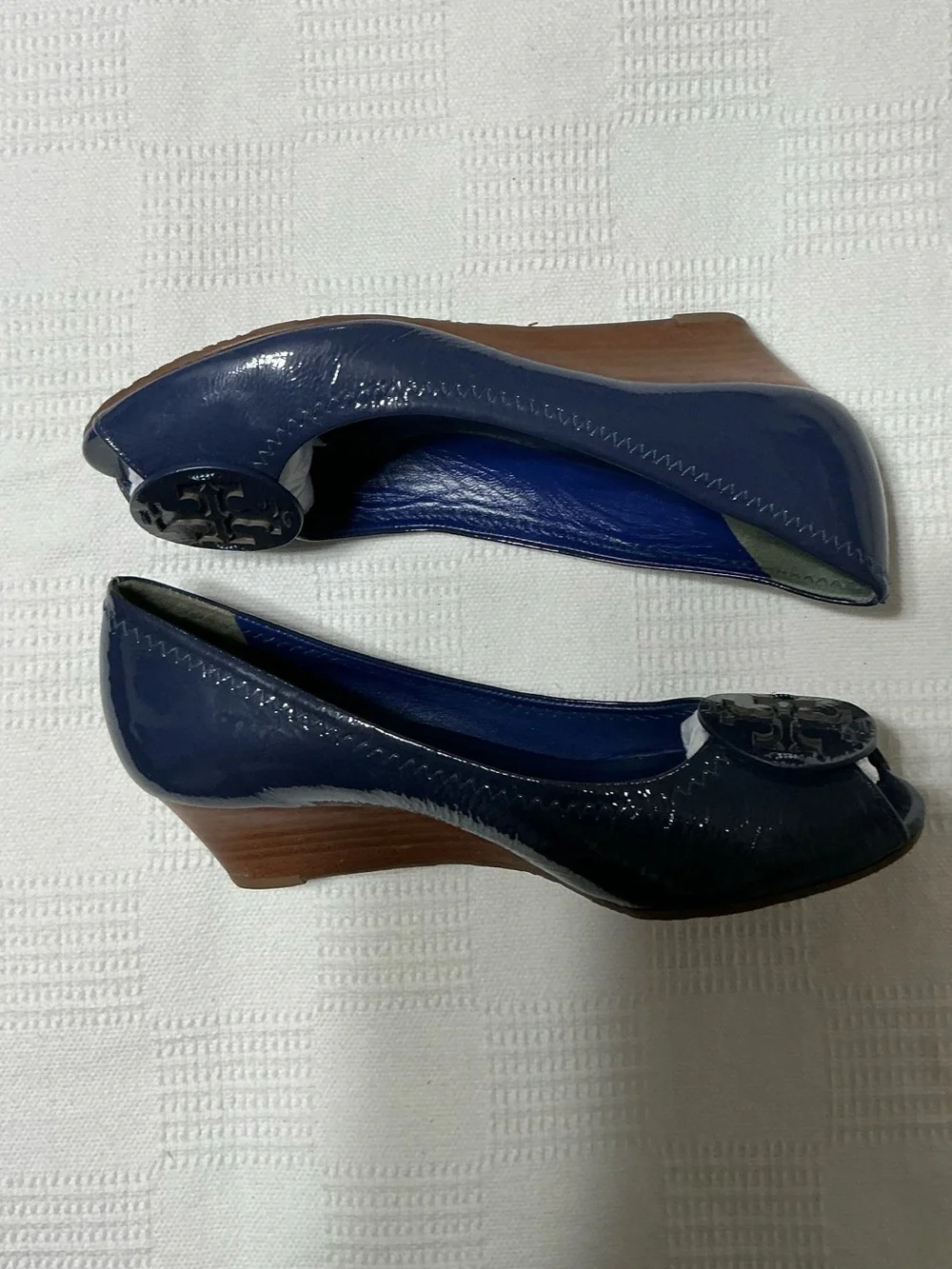 Tory Burch Blue Patent Leather Peep Toe Wedges Pumps Size 7